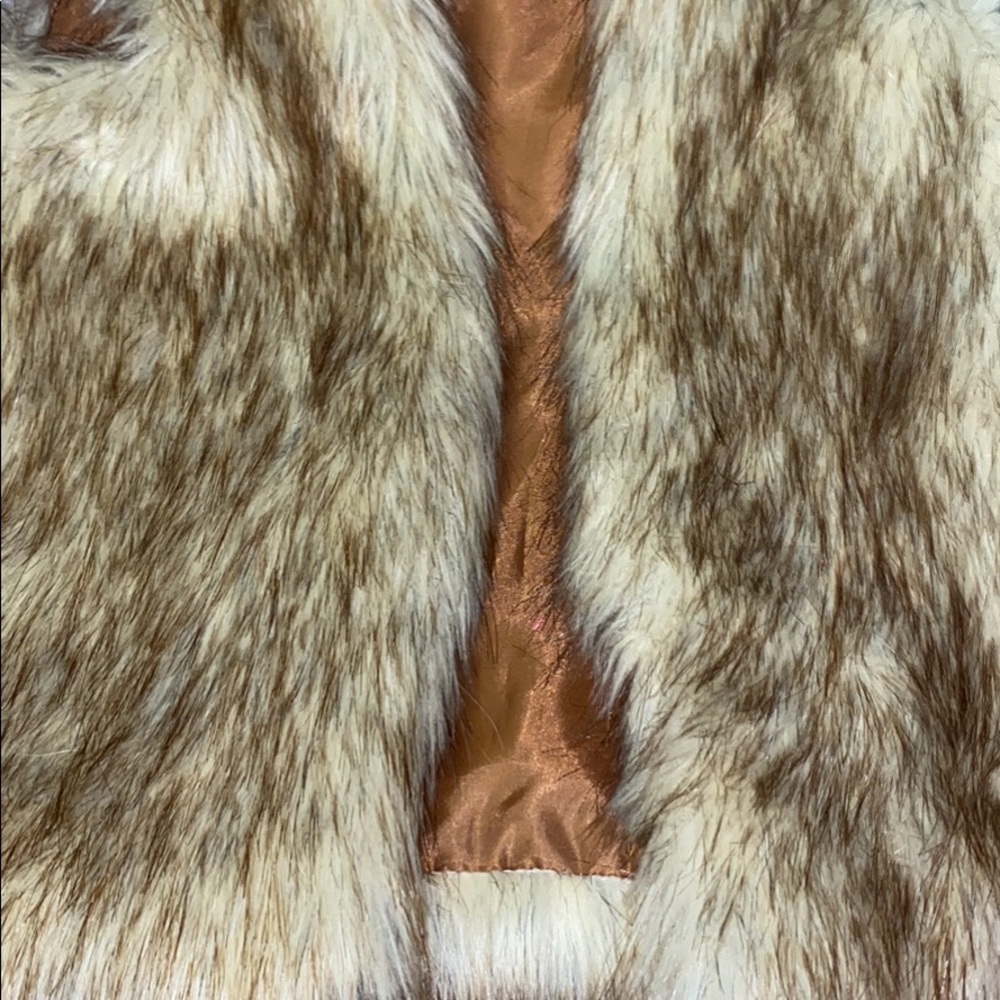 Puffy vest use -like new